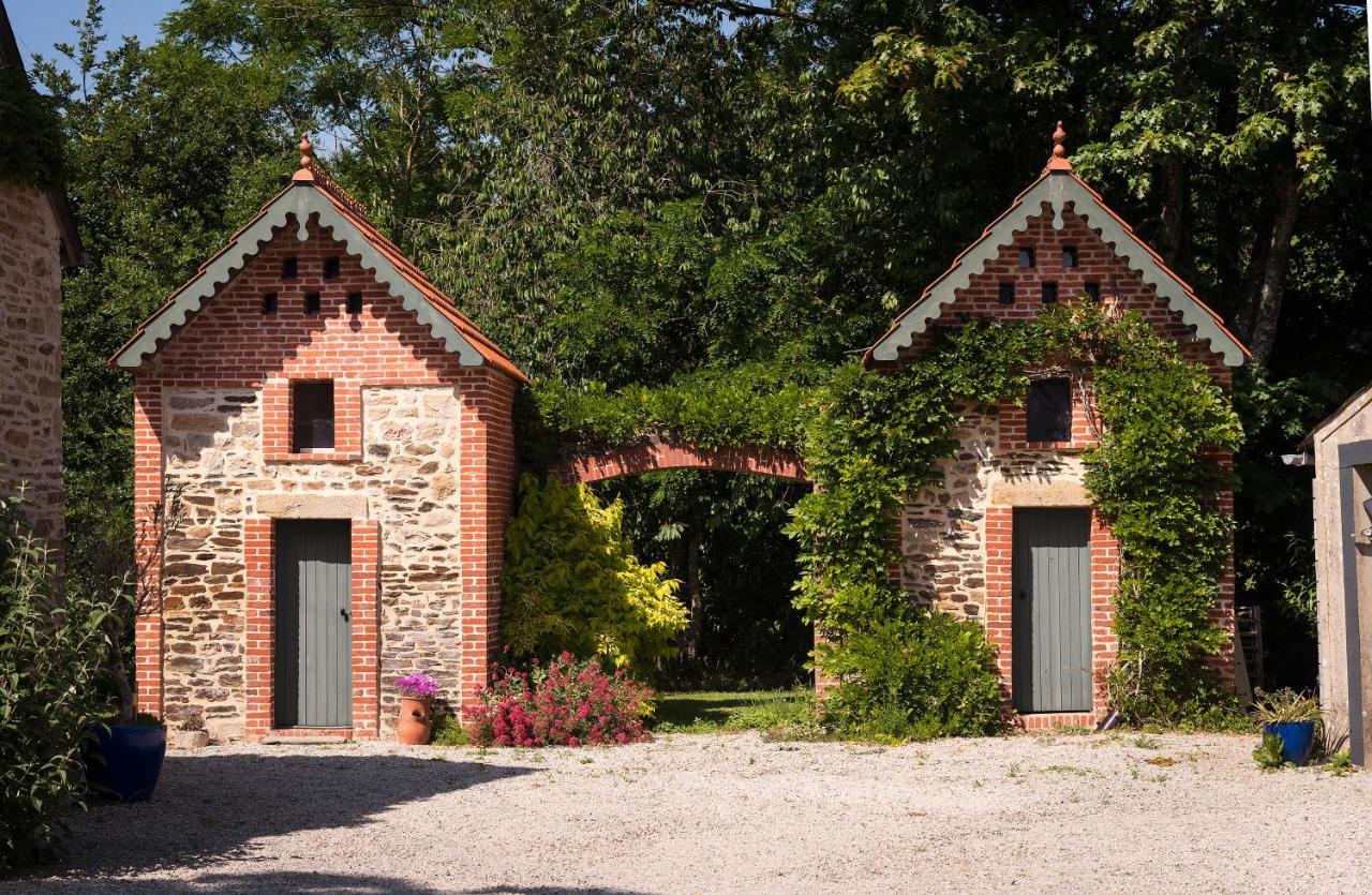 Bed and Breakfast Au Fil De L'Eau Le Vast Exterior foto